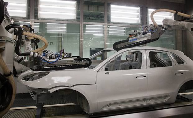 Porsche'nin yapılış süreci fotoğraflandı