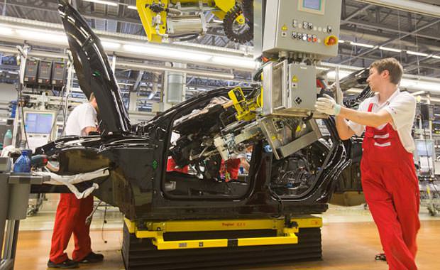 Porsche'nin yapılış süreci fotoğraflandı