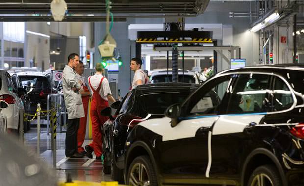 Porsche'nin yapılış süreci fotoğraflandı