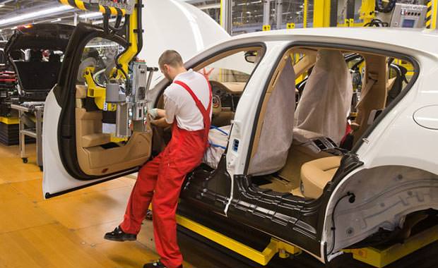 Porsche'nin yapılış süreci fotoğraflandı