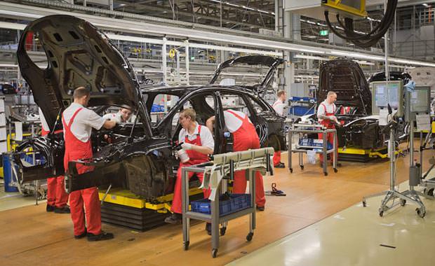 Porsche'nin yapılış süreci fotoğraflandı