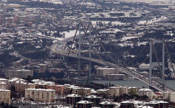 Beyaz İstanbul havadan böyle görüntülendi