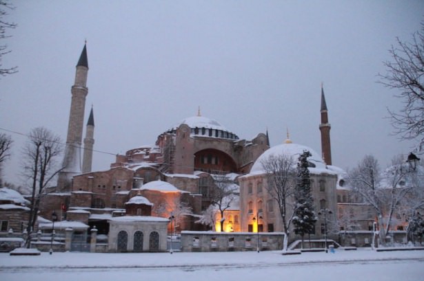 Beyaz İstanbul havadan böyle görüntülendi