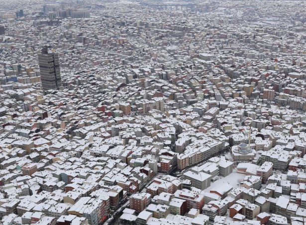 Beyaz İstanbul havadan böyle görüntülendi
