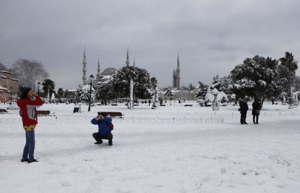 Beyaz İstanbul havadan böyle görüntülendi