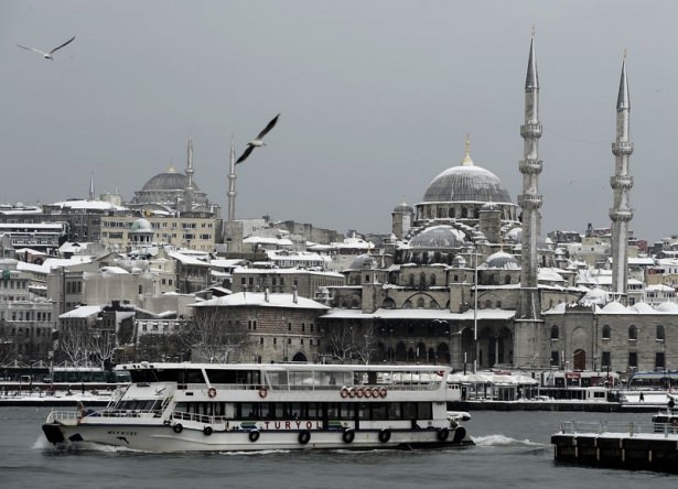 Beyaz İstanbul havadan böyle görüntülendi