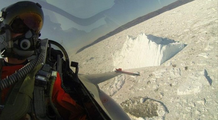 Pilotlar nasıl selfie çekineceğini çok iyi biliyor