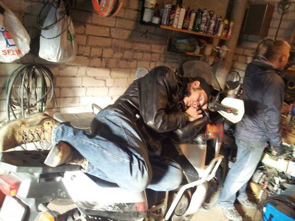 Tembelliği hayat felsefesi yapanlar