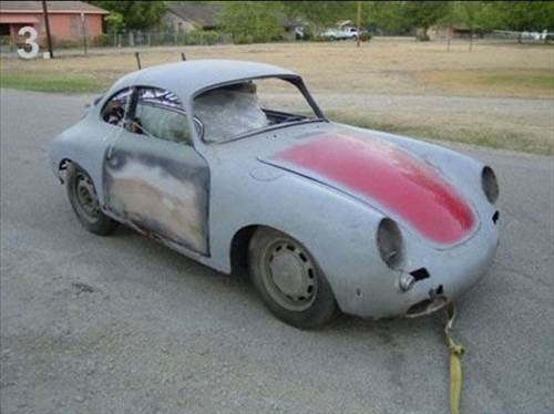 Çöplükten çıkan lüks otomobiller