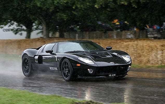 Sınırlı Sayıda Üretilmiş 15 Muhteşem Otomobil