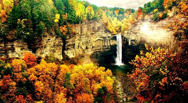 İnsanı Büyüleyen En Görkemli 15 Şelale