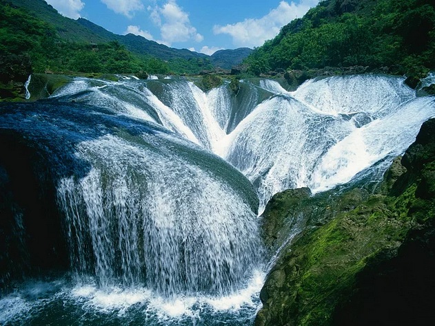 İnsanı Büyüleyen En Görkemli 15 Şelale
