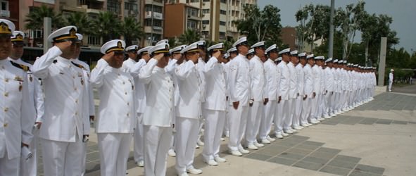 Askerlik eskiden kaç yıldı?