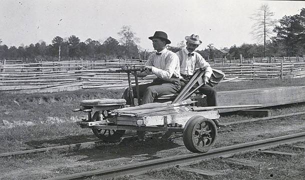 Birbirinden farklı modellerde tasarlanmış bisikletler