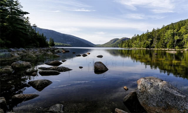 Baykal Gölü ortadan ikiye ayrıldı!