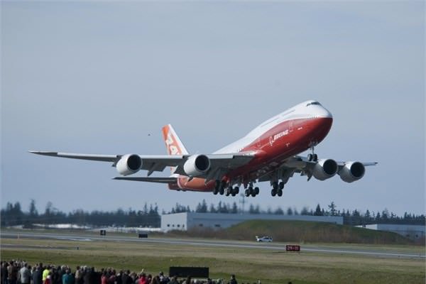 Gökyüzünde 'Uçan saray'