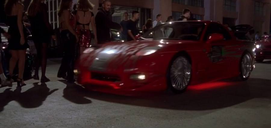 "Hızlı ve Öfkeli" serisinin en havalı 15 otomobili!