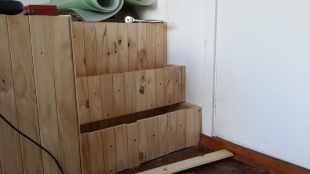 Odasını bakın ne hale getirdi