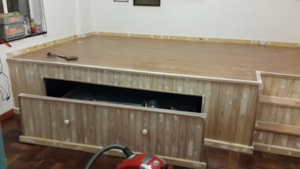 Odasını bakın ne hale getirdi