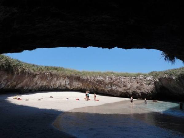 Dünyanın en sıradışı plajları