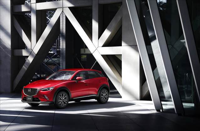 Mazda CX-3 İstanbul Otomobil Fuarı’nda