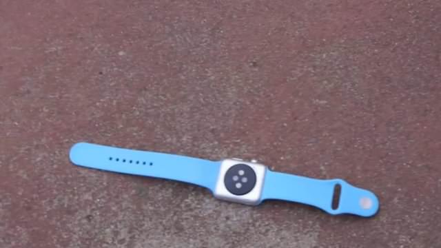 Apple Watch böyle kırıldı