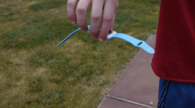 Apple Watch böyle kırıldı