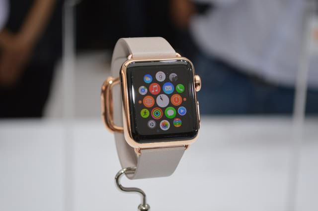 Apple Watch böyle kırıldı