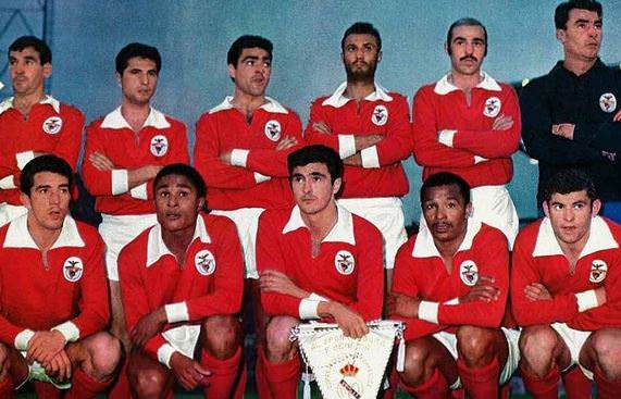 Futbol tarihinin efsane on birleri