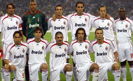 Futbol tarihinin efsane on birleri