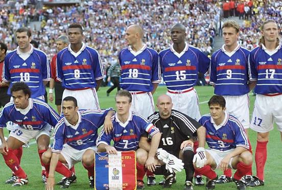 Futbol tarihinin efsane on birleri