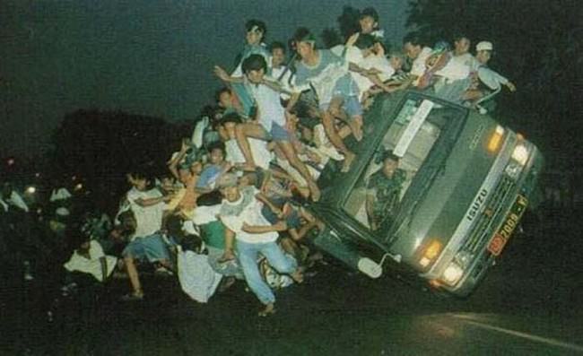 Bu insanlar çıldırmış olmalı