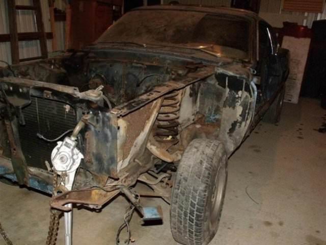 HURDA MUSTANG'TEN EFSANEYİ YARATTI!