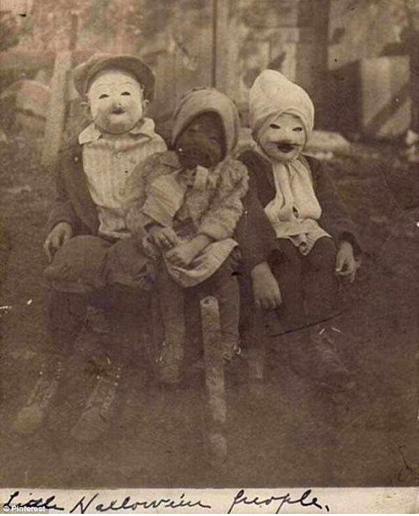 Tarihin tozlu sayfalarından 10 eşsiz fotoğraf