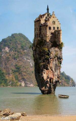 Görenleri şaşırtan mimari yapılar