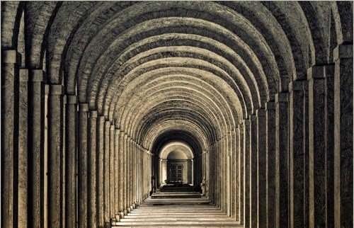 Görenleri şaşırtan mimari yapılar