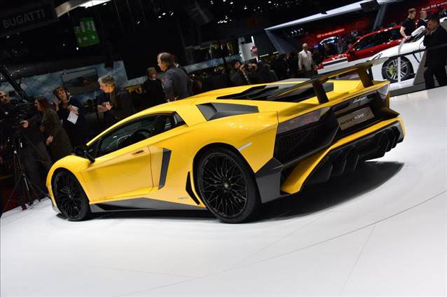 Peynir ekmek gibi sattı