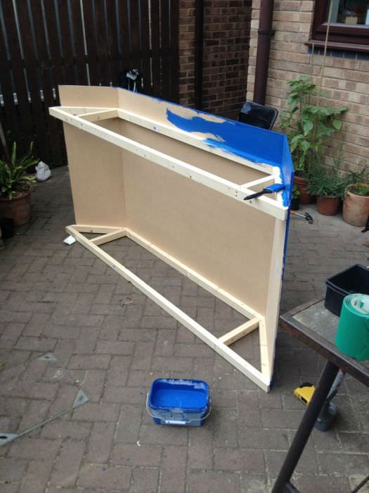 Evde canı sıkılınca