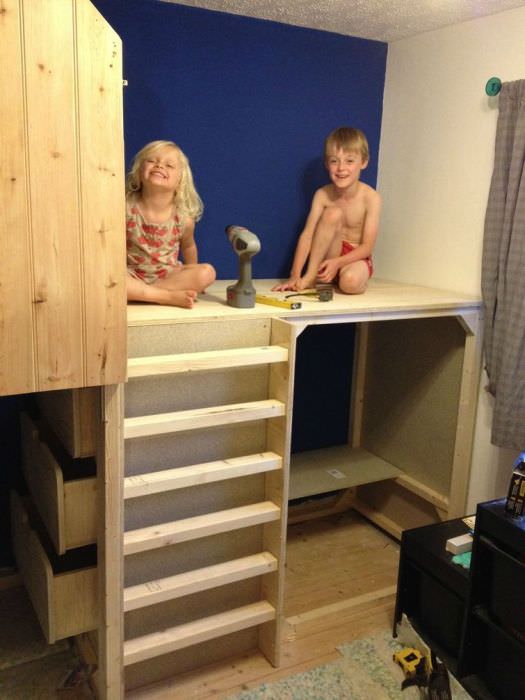 Evde canı sıkılınca