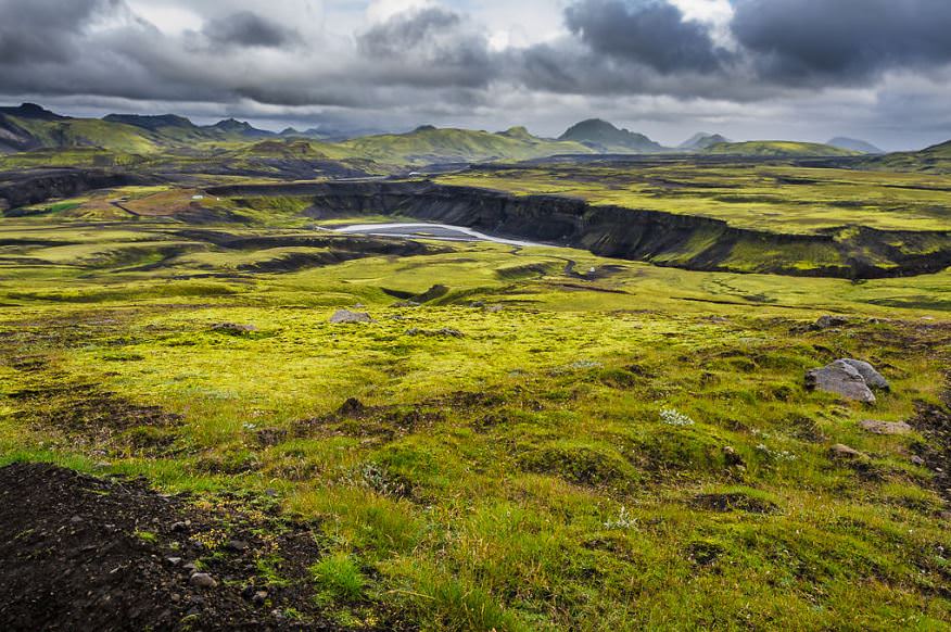 İzlanda'nın beyazı ve yeşili