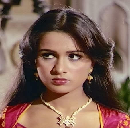 Hollywood aktristleri mi yoksa Bollywood aktristleri mi