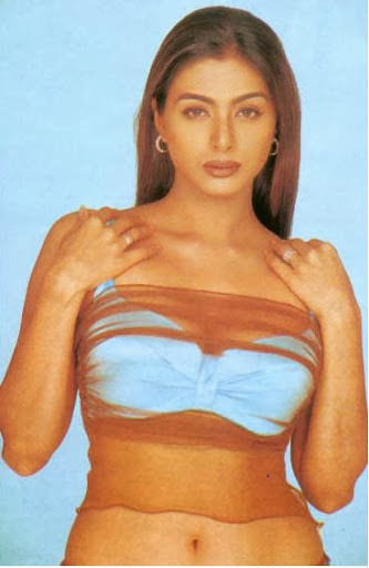 Hollywood aktristleri mi yoksa Bollywood aktristleri mi