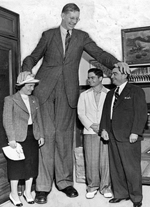 Tarihin en uzun adamı