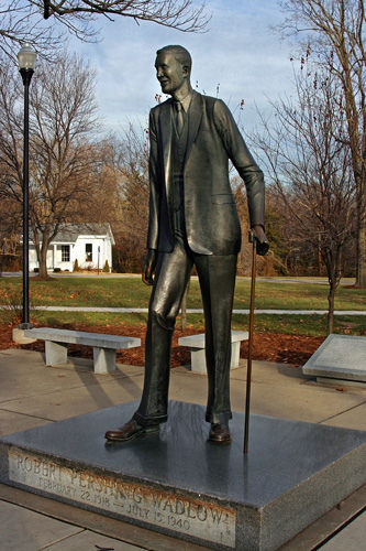 Tarihin en uzun adamı