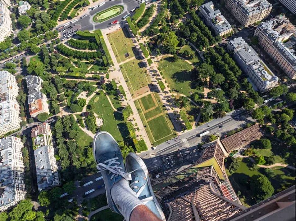 Turistlerin Gizlice Çektiği Muhteşem Fotoğraflar