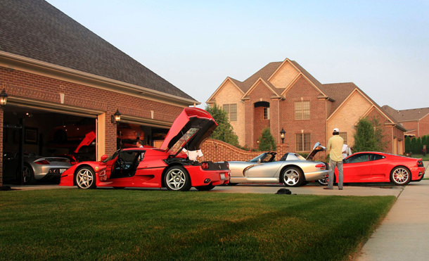 Göz Kamaştırıcı 50 Otomobil Garajı