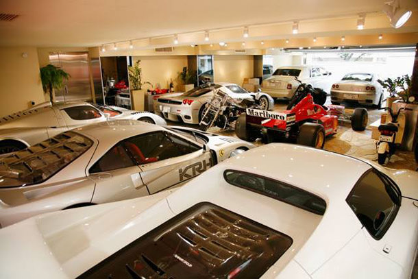 Göz Kamaştırıcı 50 Otomobil Garajı