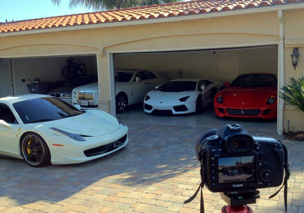 Göz Kamaştırıcı 50 Otomobil Garajı