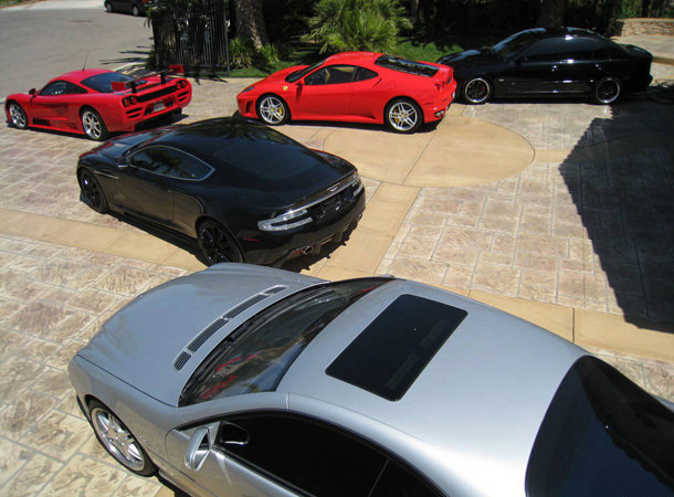 Göz Kamaştırıcı 50 Otomobil Garajı