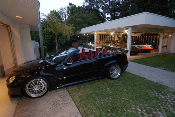 Göz Kamaştırıcı 50 Otomobil Garajı